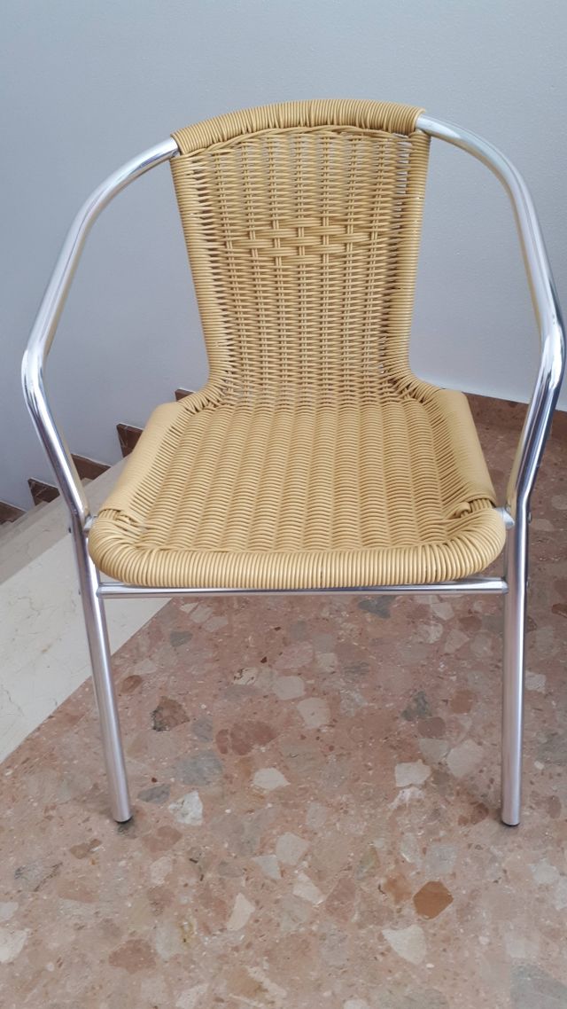 4 Sillones de terraza aluminio y ratón.