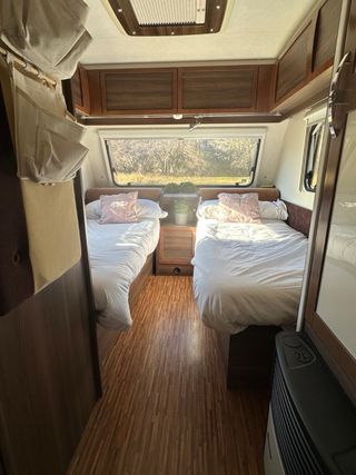 Caravana Burstner Trecento 525 TL  Alta Gama