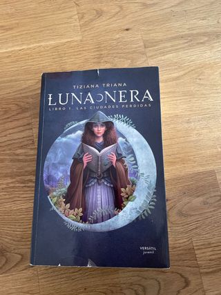 Luna Nera