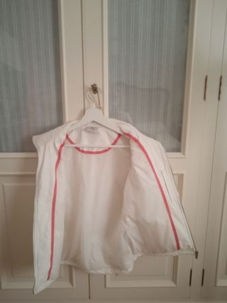 Parka sin mangas mujer blanca