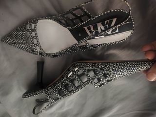 Zapatos Zara Piel Serpiente Talla 38