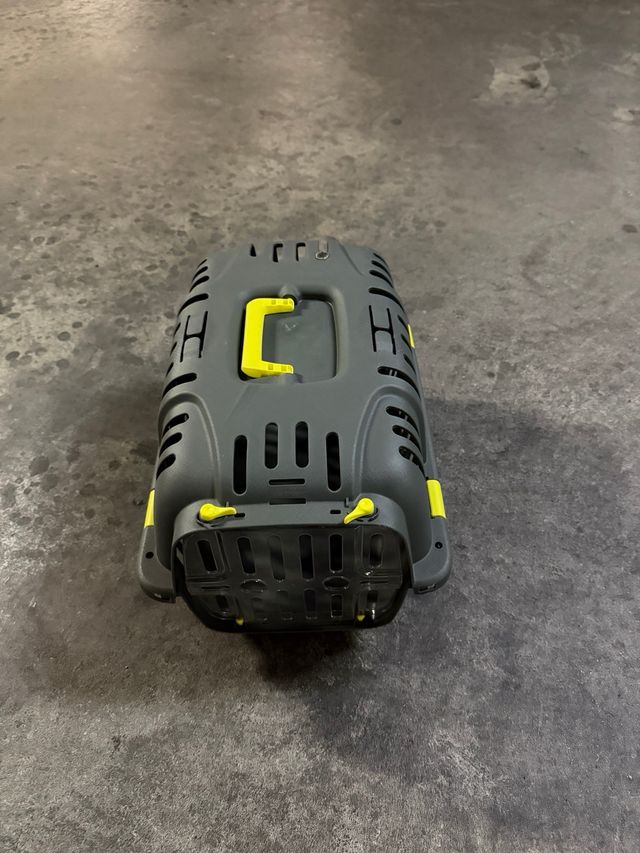 Transportín para mascotas gris y amarillo