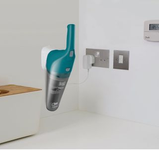 Aspirador Mano Black+Decker Dustbuster WDB115WA