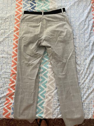 Pantalones Zara a cuadros grises