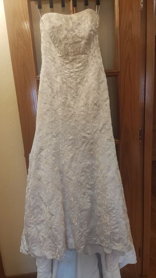 Vestido de Novia Blanco con Pedrería