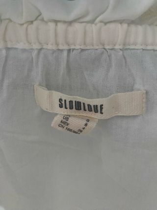 Blusa blanca bordada