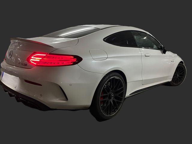 Mercedes-Benz Clase C 63 AMG COUPE S
