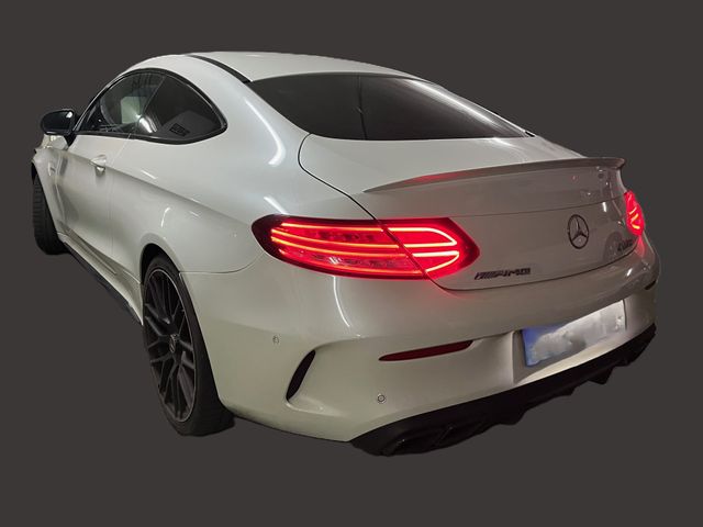 Mercedes-Benz Clase C 63 AMG COUPE S