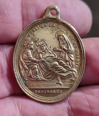Medalla religiosa antigua