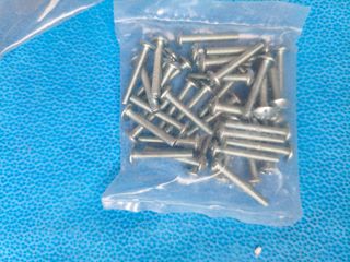 12 Tiradores para Cajones y Puertas