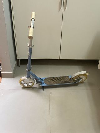 Patinete infantil azul