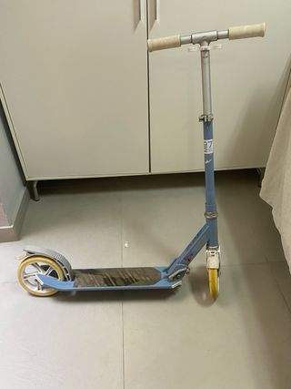 Patinete infantil azul