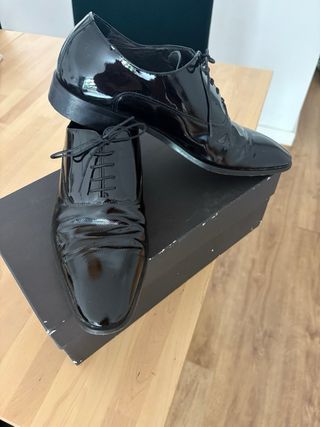 Zapatos de Novio Charol y piel Negro. un solo uso.