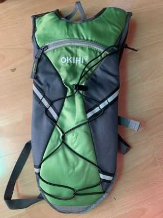 Mochila Okihi Verde y Gris