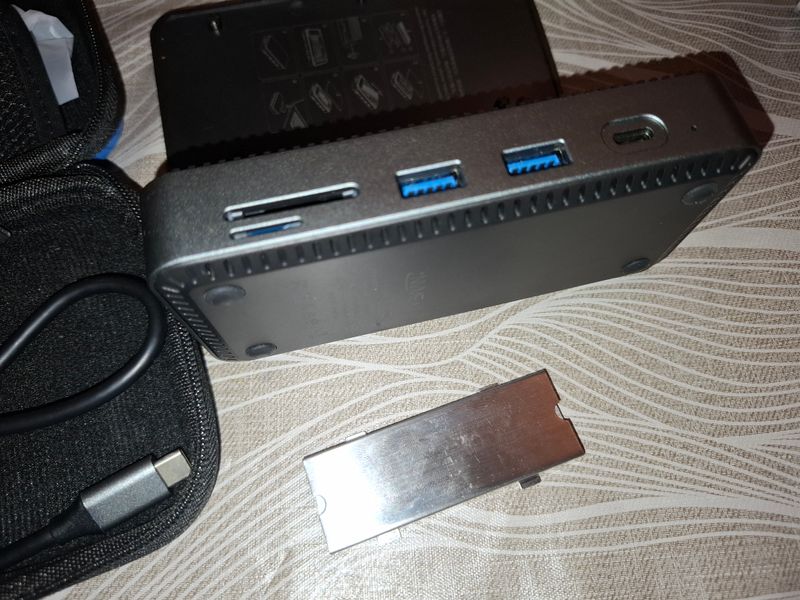 ORICO 10-en-1 Docking Station NVMe M.2 SSD afbeelding 4