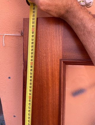 Puerta corredera madera con cristal