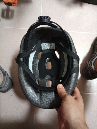 Casco infantil rojo
