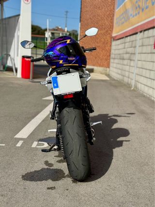 Suzuki GSX8S A2