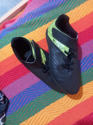 Botas de fútbol Kipsta Talla 35.5 Nuevas
