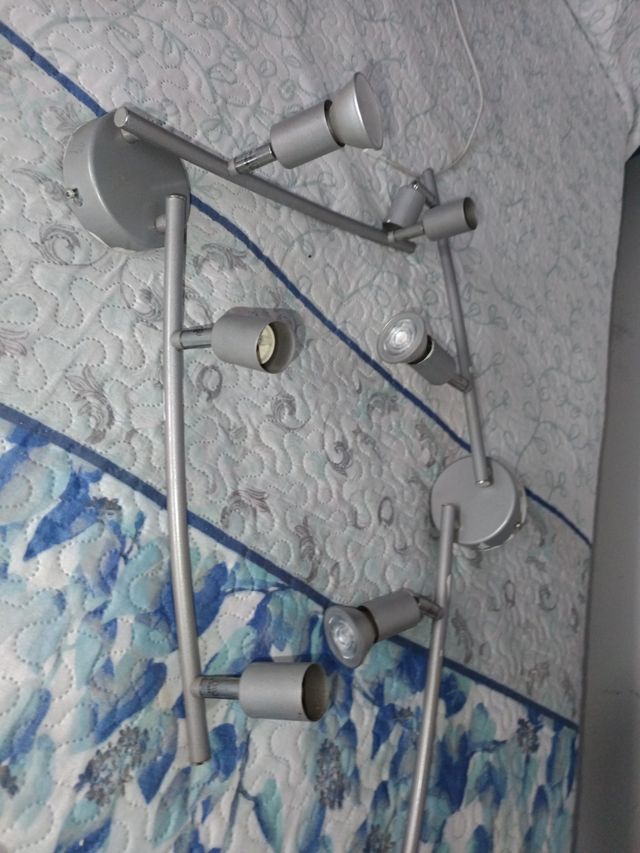 Lámpara de techo plateada