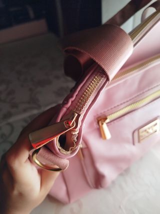 Bolso de mano rosa