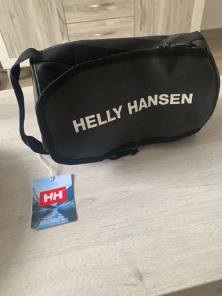 Helly Hansen. Neceser. Negro. 