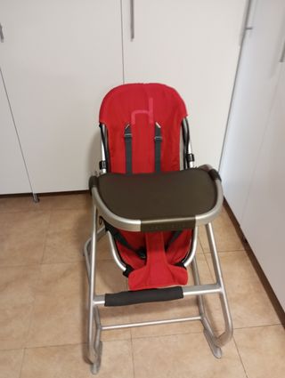 Trona bebé roja