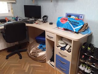 Escritorio esquina con cajones, REGALO ESTANTERIA