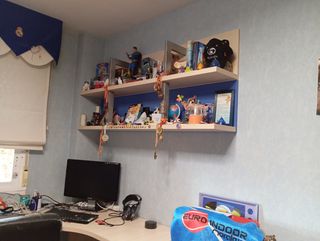 Escritorio esquina con cajones, REGALO ESTANTERIA