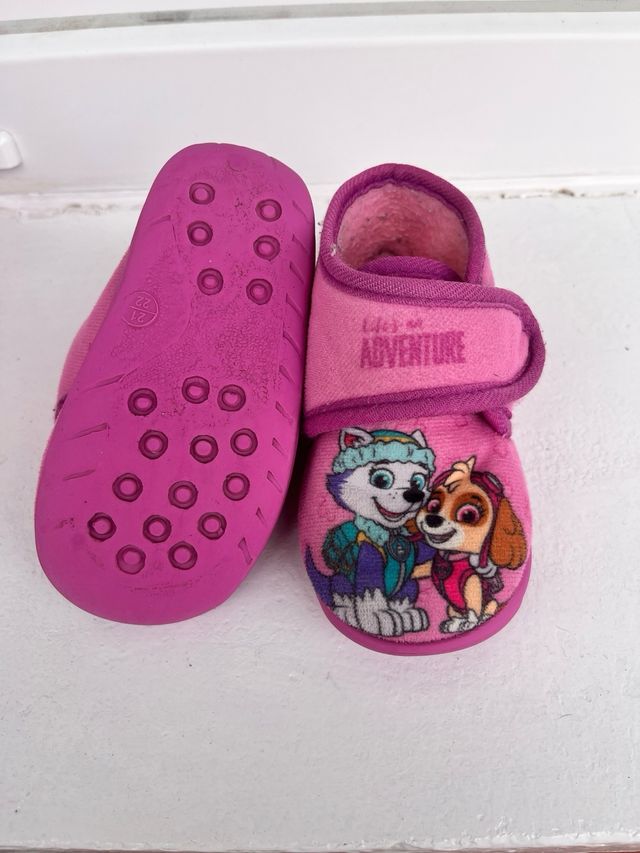 Zapatillas Patrulla Canina Niña Rosa T-21/22
