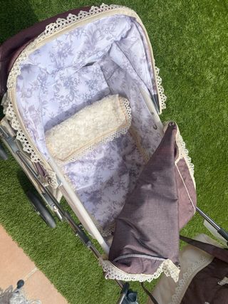 Carrito de muñecas clásico Cuevas