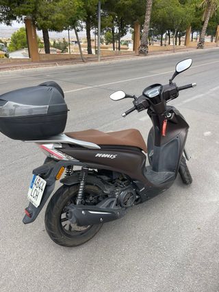 Kymco People S 125