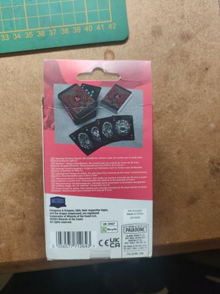 Baraja de cartas Dungeons & Dragons Paladone