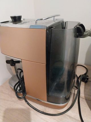 Cafetera DeLonghi Beige NO TENGO LA CAJA
