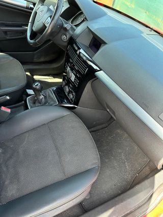 Despiece Opel Astra H