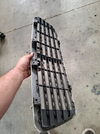 Parrilla Mercedes CLK W208