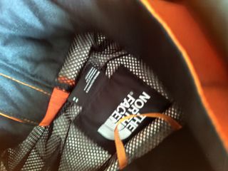 Cortavientos The North Face Talla M sin estrenar