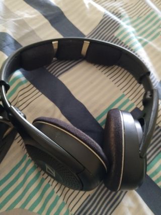 Auriculares Inalámbricos Sennheiser + Base
