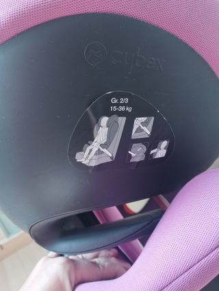 Silla de coche Cybex rosa y morada