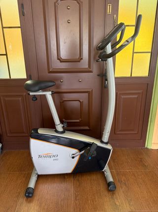 Bicicleta Estática Eléctrica Tempo Fitness