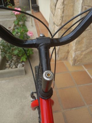 Bicicleta tándem roja