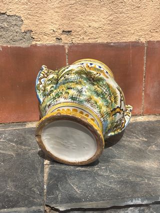 Jarrón de cerámica Talavera