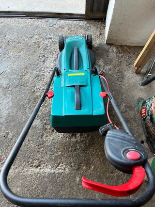 Cortacésped Bosch Rotak 32