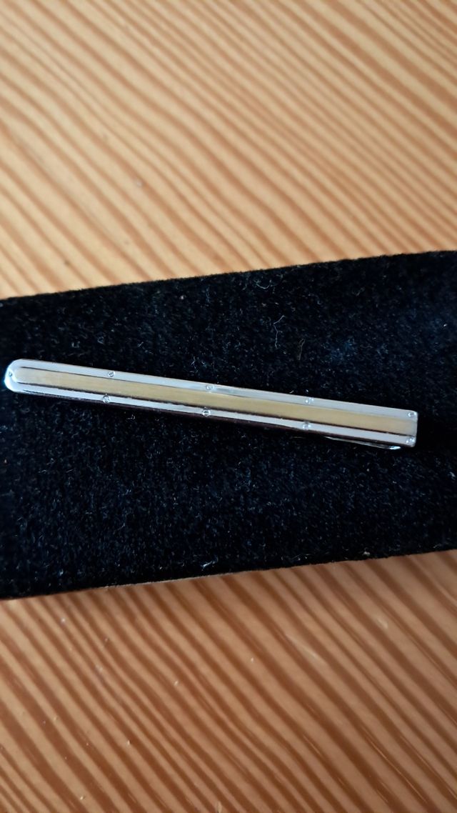 2 Pasacorbatas dorado y plateado