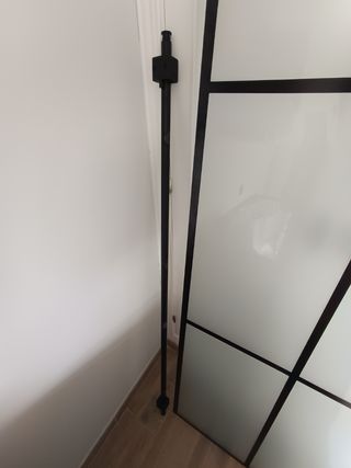 Puerta corredera cristal negro
