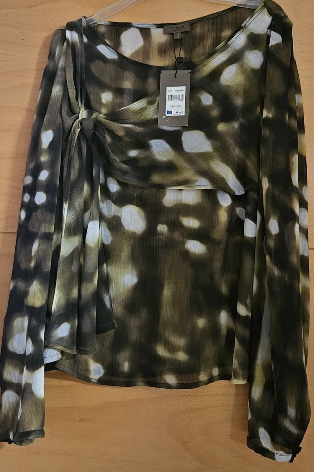 Camisa Cortefiel Estampada Verde ,marron y blanca 