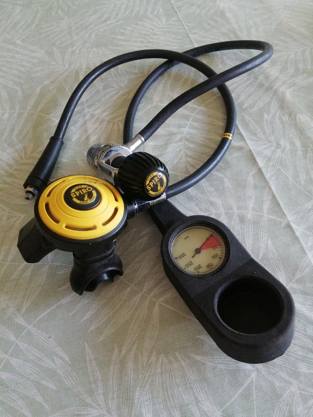Regulador de buceo SPIRO