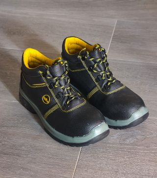 Calzado de seguridad talla 38 Issa Line Turia S1P 