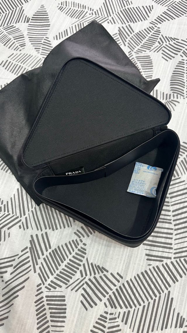 Neceser Prada Rosa y Negro