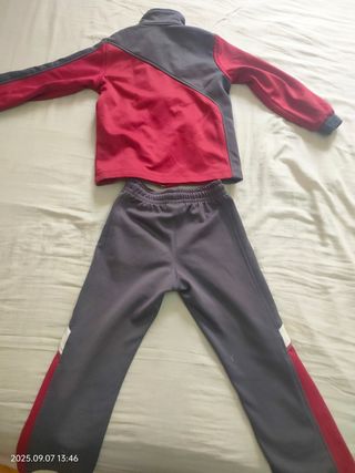 Chándal Salesianos talla 5Loyola Gris/Rojo